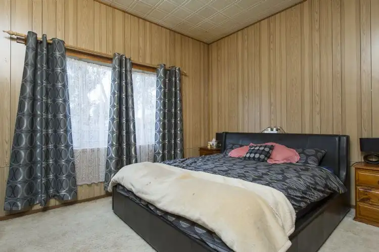 Second view of Homely house listing, 7 Henry Street, Koo Wee Rup VIC 3981