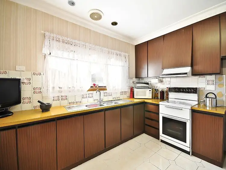 Seventh view of Homely house listing, 14 Barry Road, Lalor VIC 3074