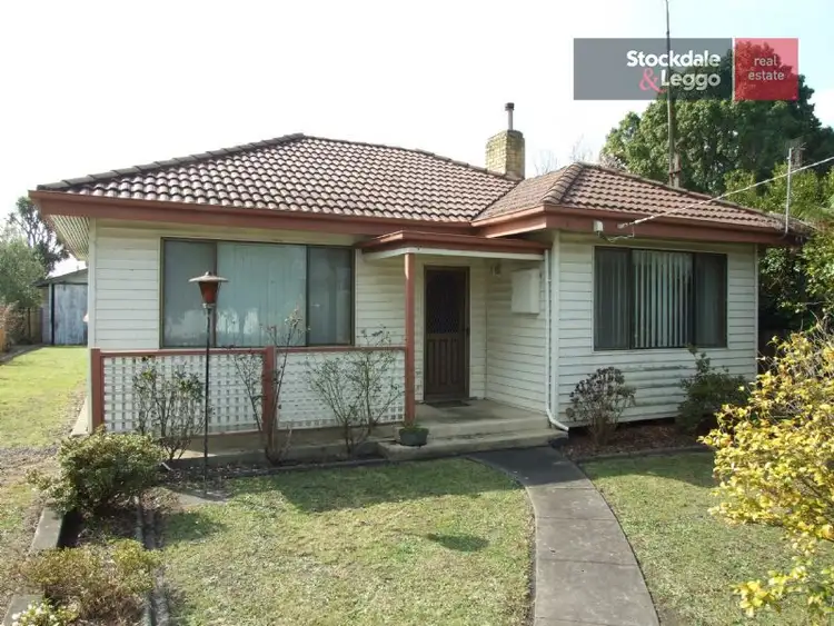 6 Haigh St, Moe VIC 3825