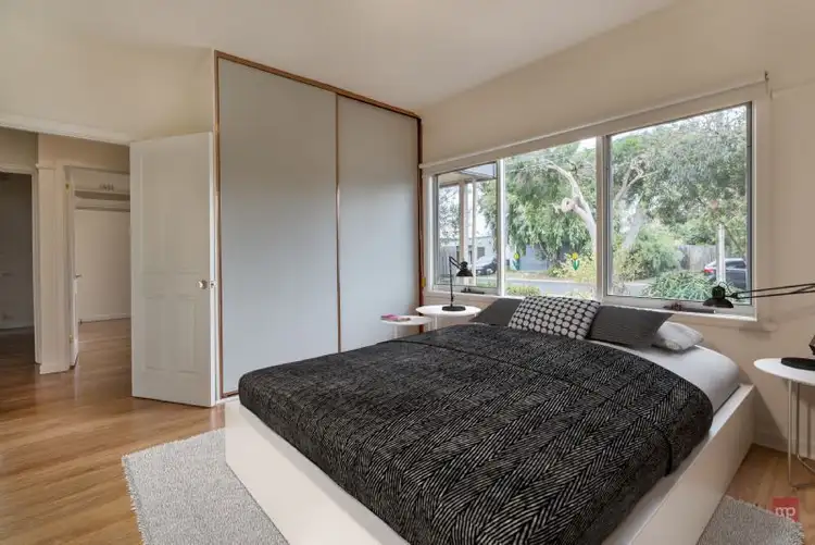 Fifth view of Homely house listing, 31 Kelvin Avenue, Seaford VIC 3198