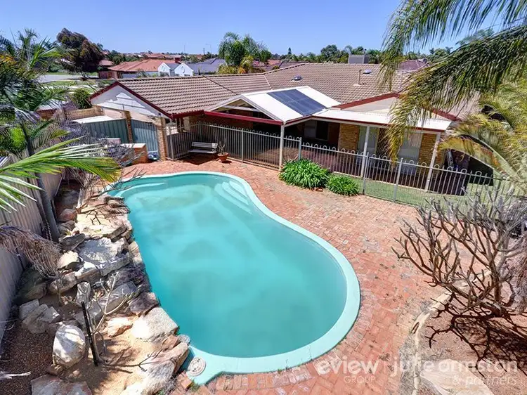 7 Crathie Court, Kingsley WA 6026