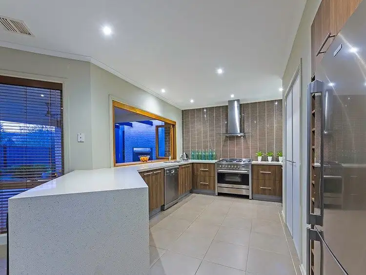 Fifth view of Homely house listing, 10 Penrose Promenade, Tarneit VIC 3029