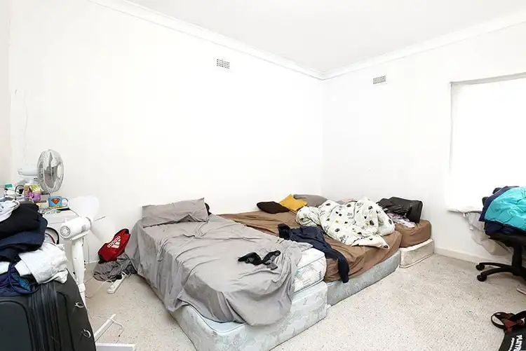 Sixth view of Homely house listing, 1 Osbert Street, Sunshine VIC 3020