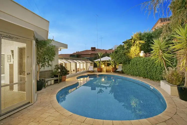Second view of Homely house listing, 32 Centre Way, Glenroy VIC 3046
