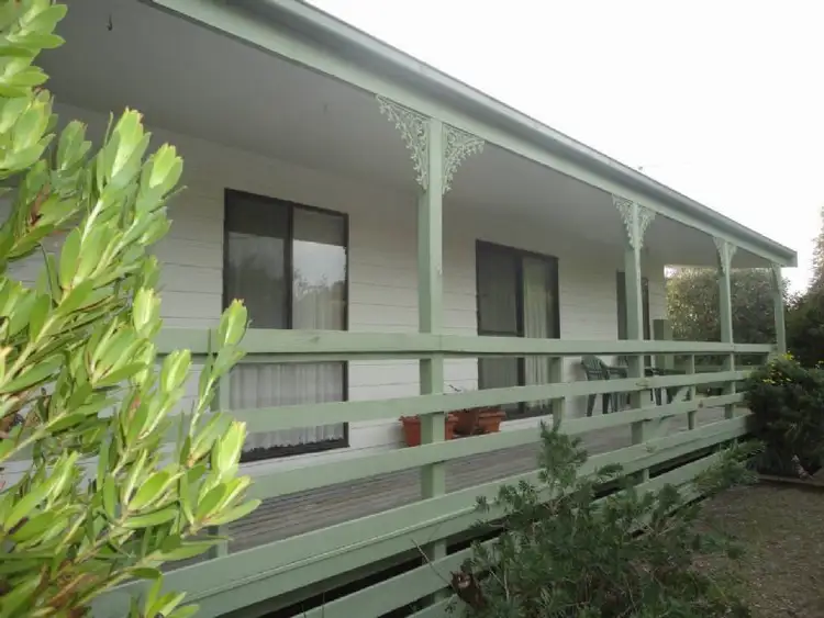 11 April Avenue, Venus Bay VIC 3956
