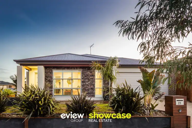 21 Malmesbury Road, Cranbourne North VIC 3977