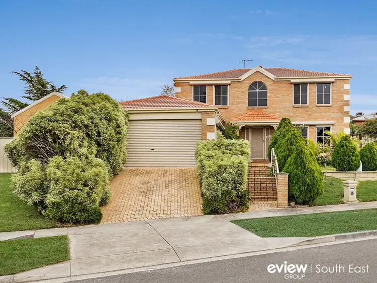 2 Eleanore Crescent, Hallam VIC 3803