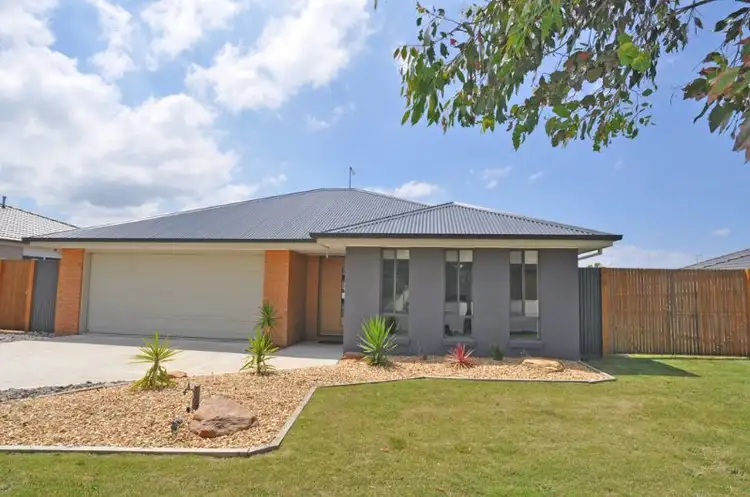 28 Surrey Place, Inverloch VIC 3996