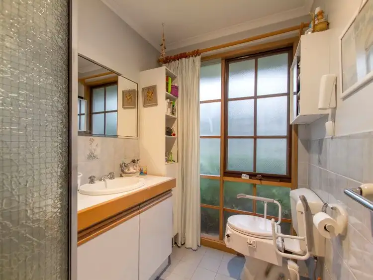 Seventh view of Homely house listing, 7 Tertullian Court, Frankston VIC 3199