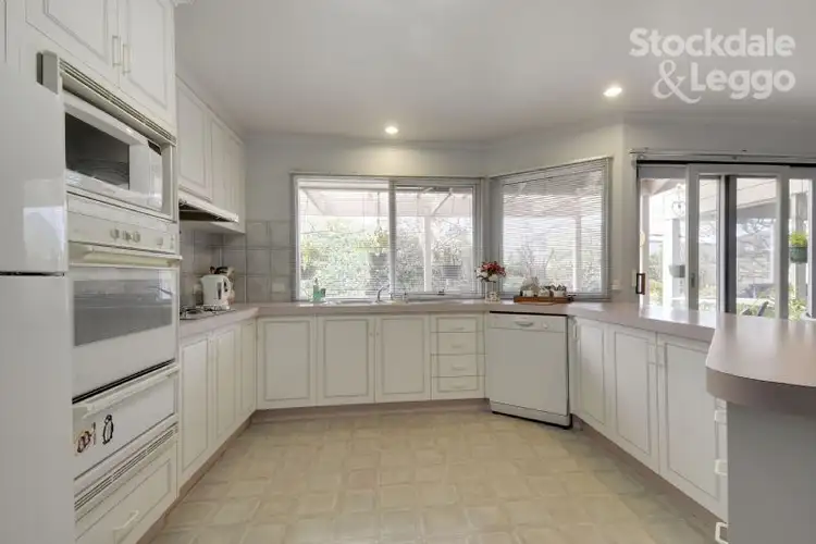 Fifth view of Homely house listing, 4 Quail Court, Traralgon VIC 3844