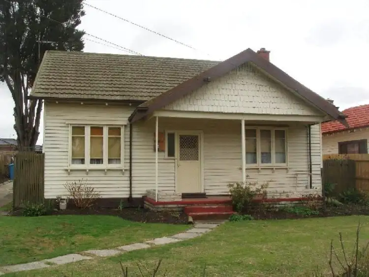 9 Henty Street, Dandenong VIC 3175