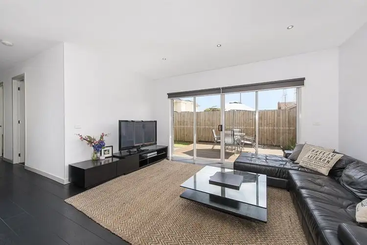 Sixth view of Homely unit listing, 3/108 View Street, Glenroy VIC 3046