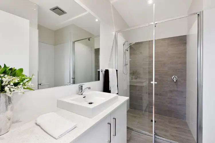 Sixth view of Homely townhouse listing, 1/318 O'Hea Street, Pascoe Vale South VIC 3044
