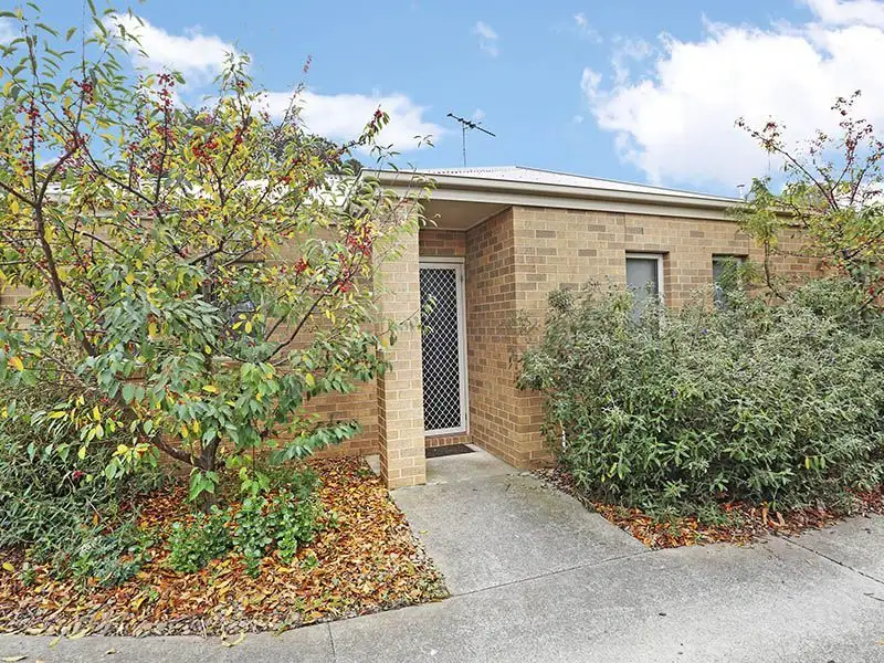 Main view of Homely unit listing, 2/94 Bacchus Marsh Road, Corio VIC 3214