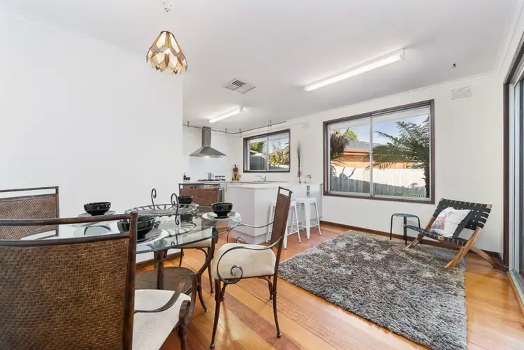 Seventh view of Homely house listing, 7 Nyora Close, Frankston VIC 3199