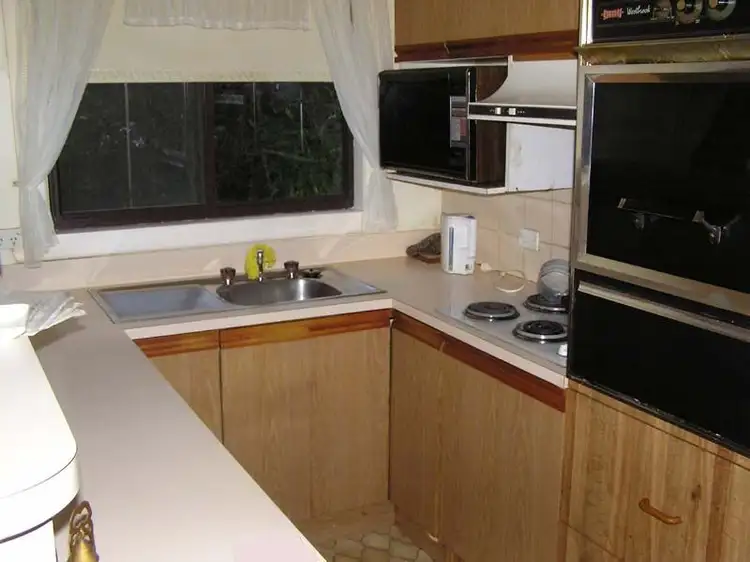 Fifth view of Homely house listing, 3 CLARENCE STREET, Loch VIC 3945