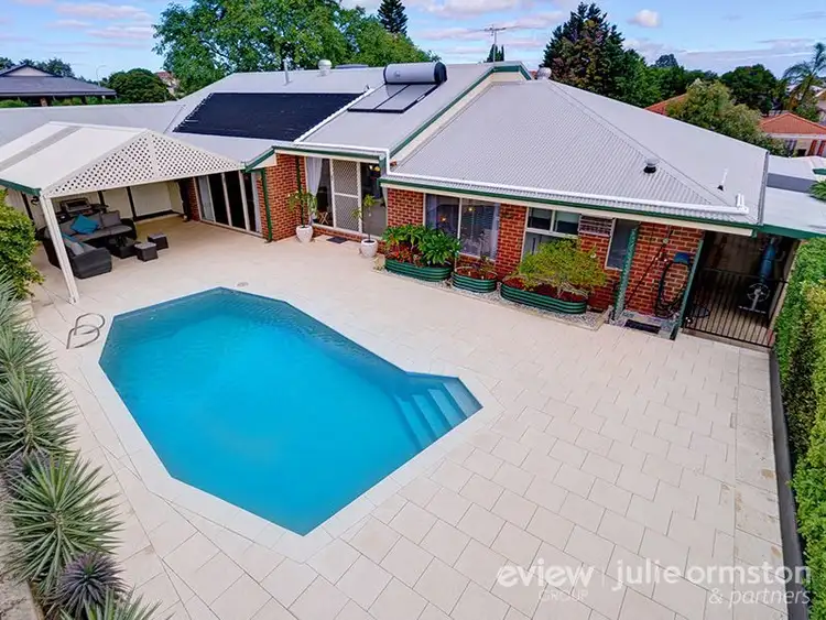 1 Risdon Court, Woodvale WA 6026