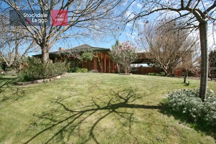69 Alpine Way, Kilsyth VIC 3137
