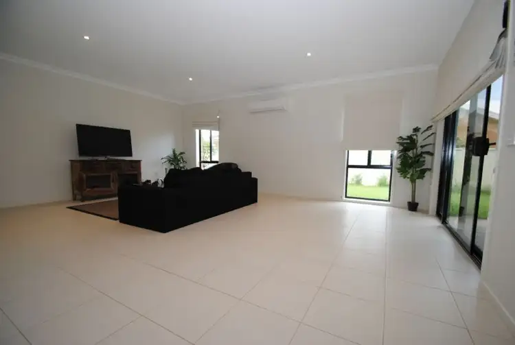 Fourth view of Homely house listing, 9 PARKSIDE CLOSE, Leongatha VIC 3953