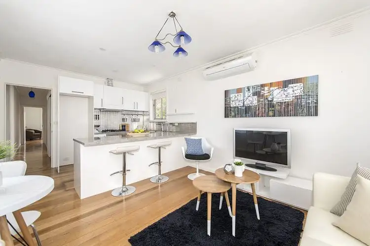 4/2 Battersea Street, Hadfield VIC 3046