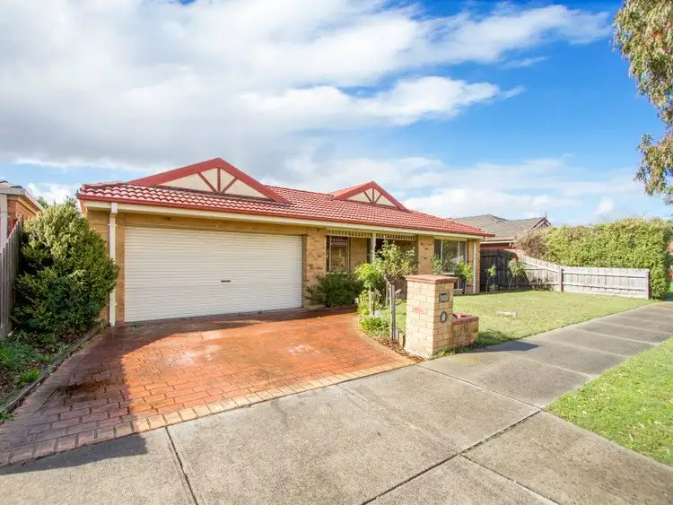 17 Trentham Way, Langwarrin VIC 3910
