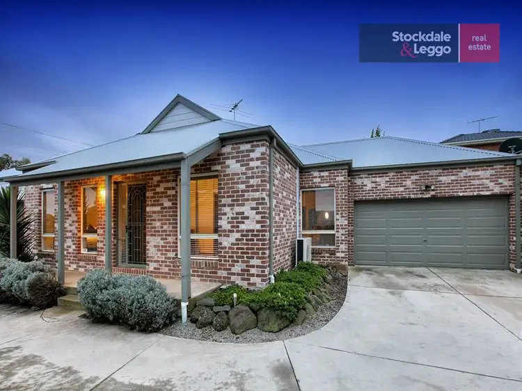 2/30 Pascoe Street, Westmeadows VIC 3049