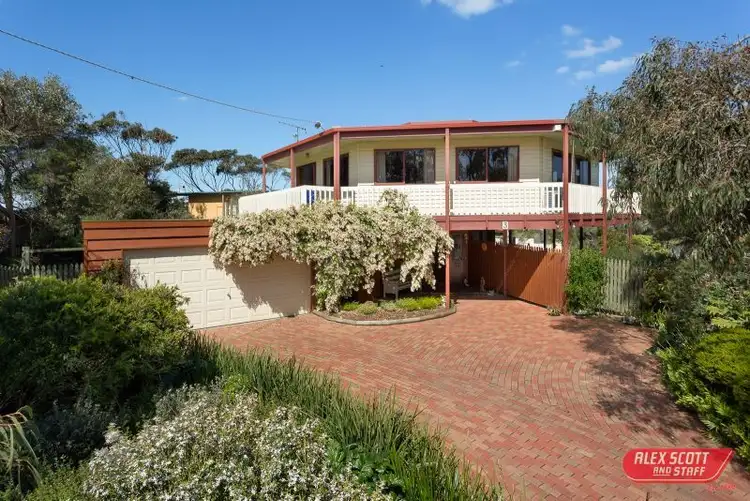 3 NARDOO STREET, Cape Paterson VIC 3995