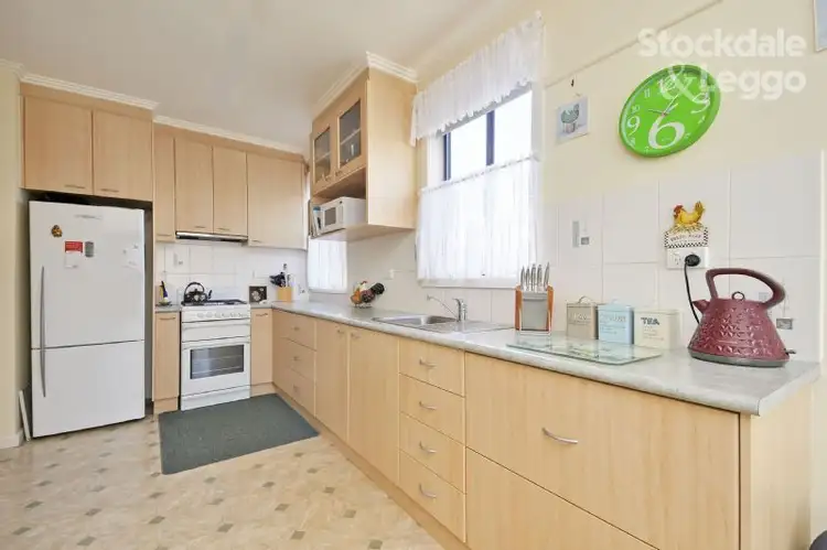 Second view of Homely house listing, 4 Lae Court, Morwell VIC 3840