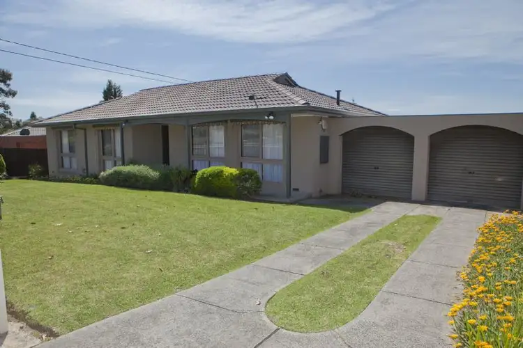 27 Fletcher Road, Dandenong North VIC 3175