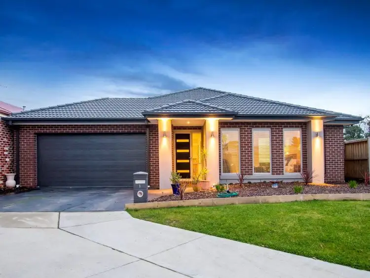 Main view of Homely house listing, 6 Bonacci Place, Langwarrin VIC 3910