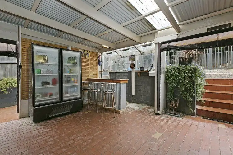 Sixth view of Homely house listing, 2 Kildare View, Cranbourne VIC 3977