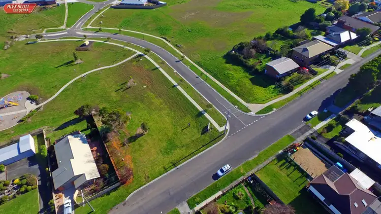 52 SHELLCOT ROAD, Korumburra VIC 3950