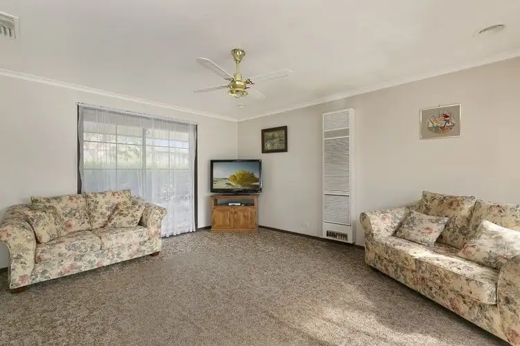 Fourth view of Homely unit listing, 2/111 Cameron Street, Cranbourne VIC 3977