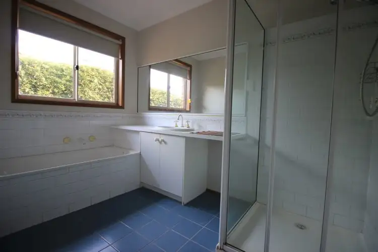 Fifth view of Homely house listing, 30 JARRYD CRESCENT, Berwick VIC 3806