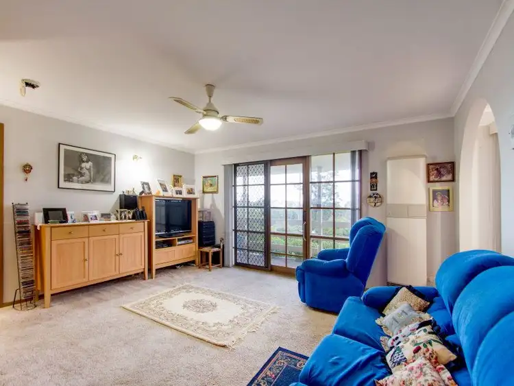 Fifth view of Homely house listing, 7 Tertullian Court, Frankston VIC 3199