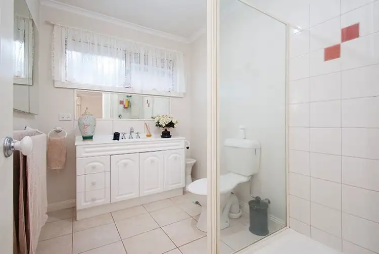 Fifth view of Homely house listing, 2/2 Cullis Parade, Bayswater VIC 3153
