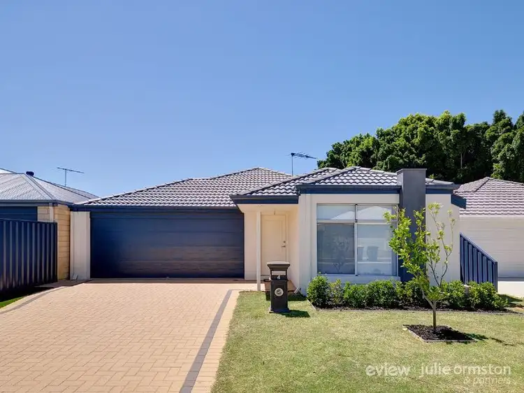 4 Cabernet Loop, Pearsall WA 6065