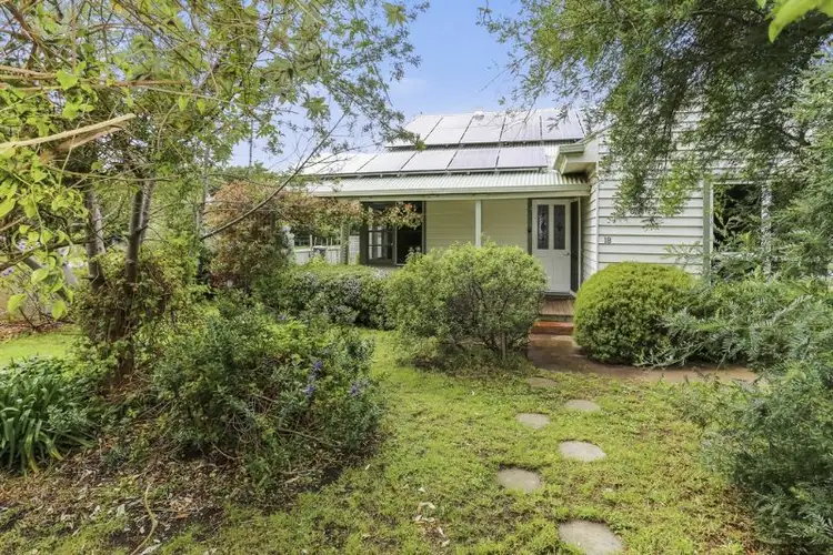 18 Manifold Street, Woolsthorpe VIC 3276