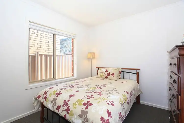 Sixth view of Homely house listing, 2/3 Harmon Avenue, St Albans VIC 3021