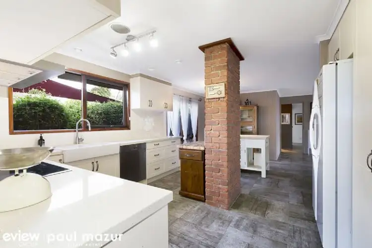 5 Attenborough Court, Dingley Village VIC 3172