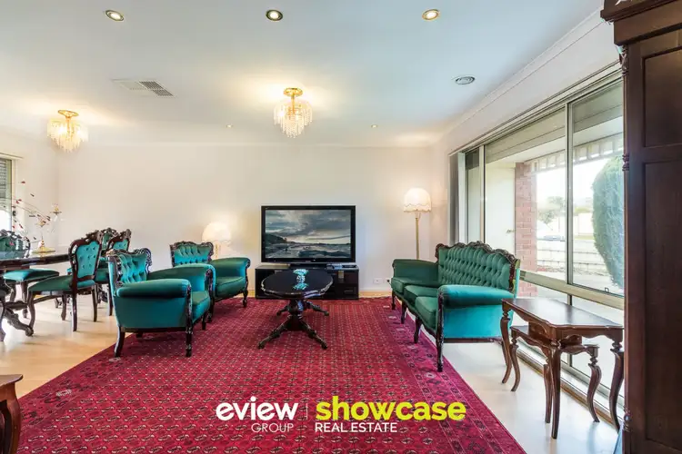 14 England Walk, Narre Warren South VIC 3805