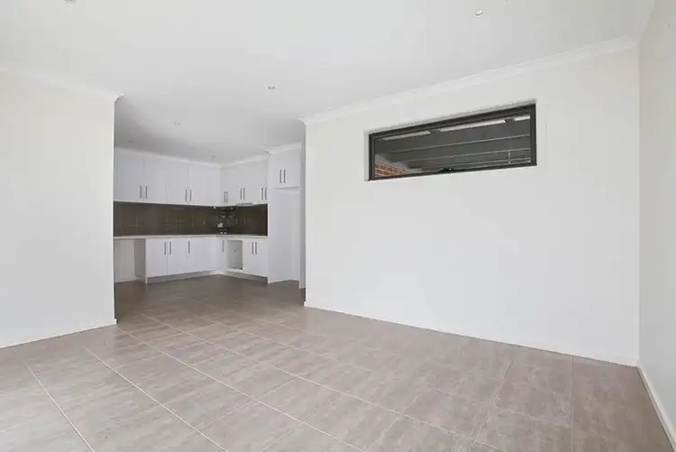 Fifth view of Homely unit listing, 4/24 Romsey Avenue, Sunshine North VIC 3020