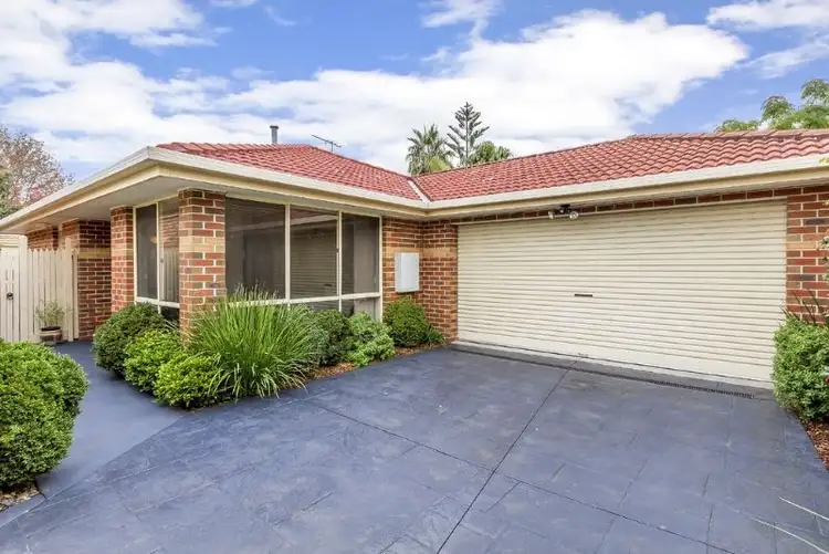 2/15 Richard Street, Glen Waverley VIC 3150