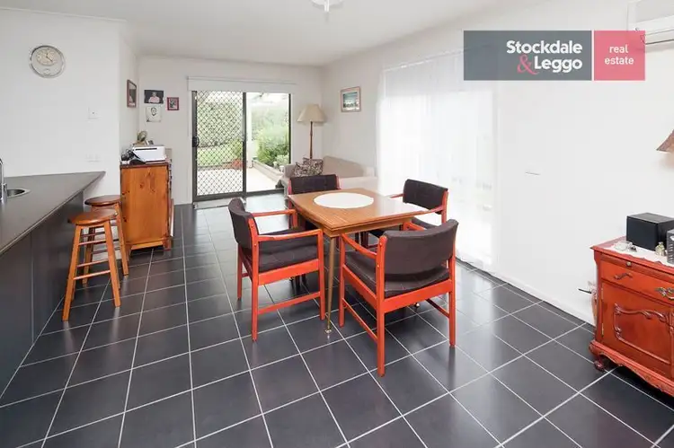 Fifth view of Homely house listing, 9 Sutherland Way, Drouin VIC 3818