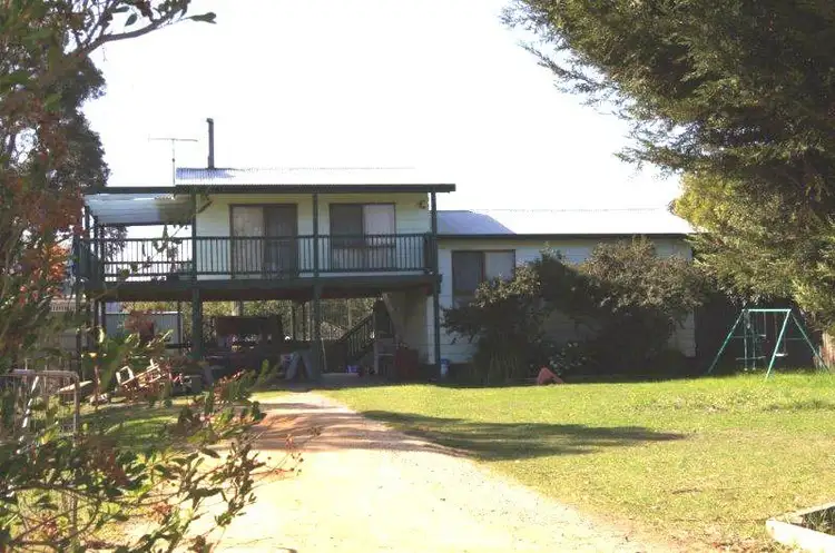 10 BALCOMBE STREET, Corinella VIC 3984