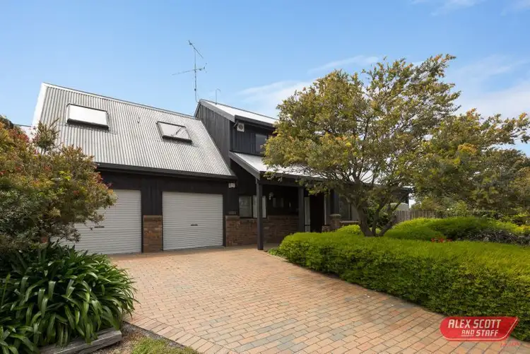 17 QUEEN STREET, Wonthaggi VIC 3995