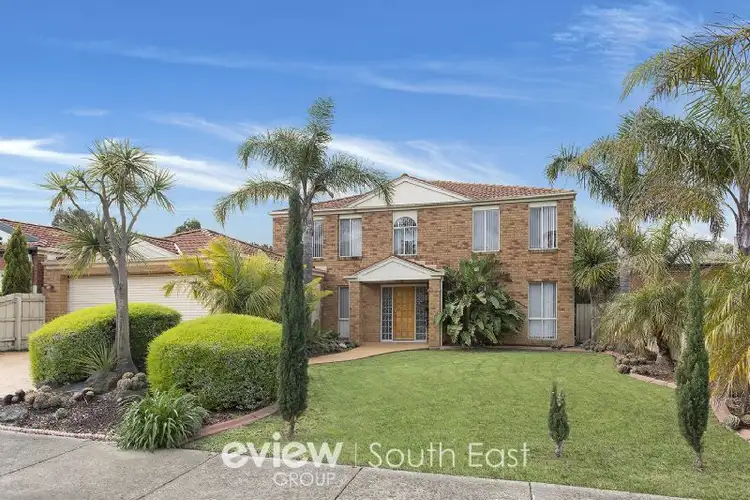 124 David Collins Drive, Endeavour Hills VIC 3802