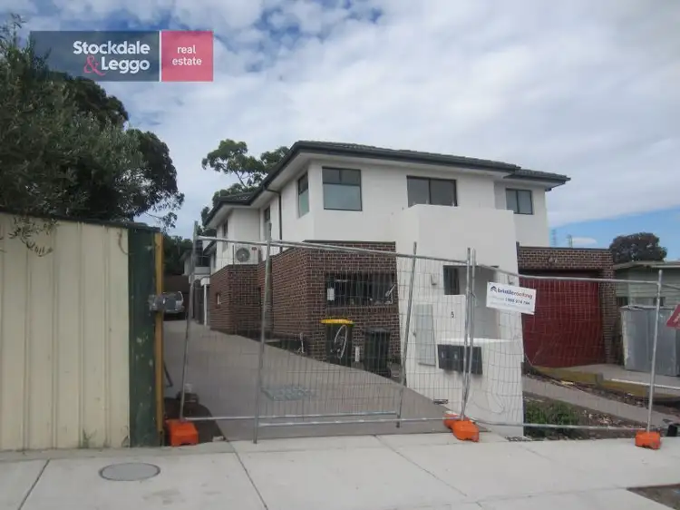 Second view of Homely townhouse listing, 1/5 May Street, Bundoora VIC 3083