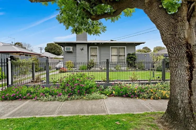 22 Frome Avenue, Frankston VIC 3199