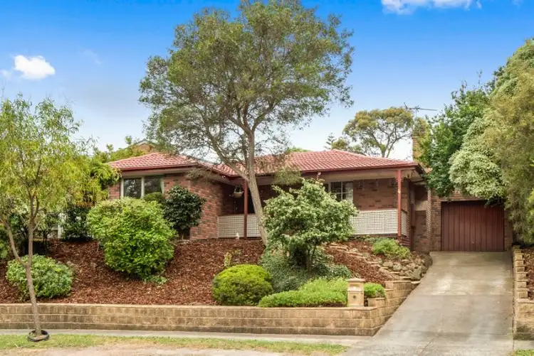 4 Christopher Drive, Frankston South VIC 3199